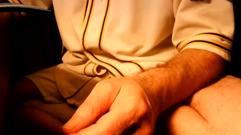 Snapshot of couple4bdsm20 chatting on 06-14-26, 05:37 couple4bdsm20 online show from 06-14-26, 05:37