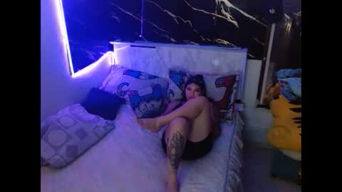 couple_hot77 online show from 04-16-26, 11:07
