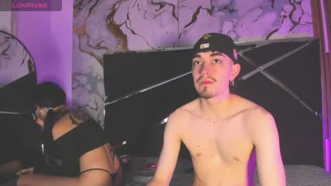 couple_in_heat_ online show from 05-12-26, 08:39