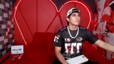 Snapshot of couple_sexxy7 chatting on 09-30-25, 07:19 MIA LIZ AND SAM online show from 09-30-25, 07:19