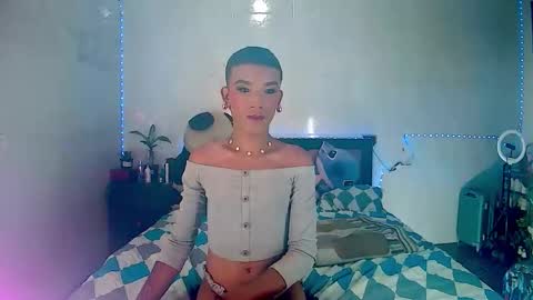 ALEXA  KIM online show from 11-28-25, 02:36