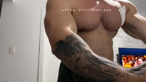 couplemuscle40 online show from 11-07-25, 09:59