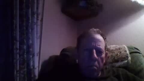 courieral1 online show from 02-24-25, 06:27