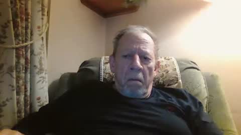 courieral1 online show from 01-08-26, 06:37