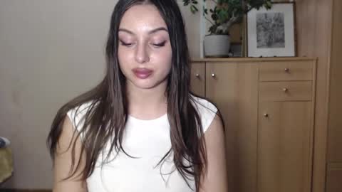 Courtney online show from 01-17-25, 05:51