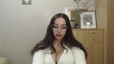 Courtney online show from 03-02-25, 03:27