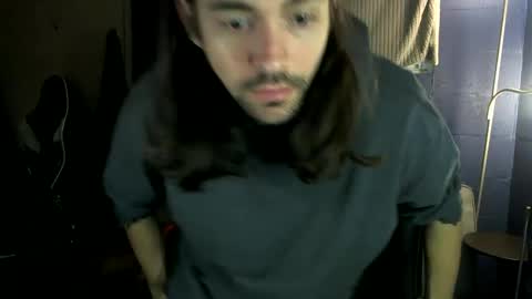 Snapshot of courtshipdating chatting on 01-12-25, 05:33 Harry online show from 01-12-25, 05:33