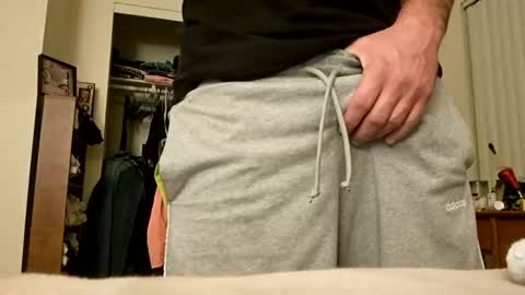 Snapshot of cowboikilla chatting on 09-18-25, 12:40 cowboikilla online show from 09-18-25, 12:40