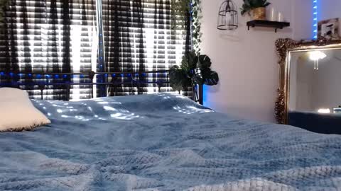 CowboyXMilf online show from 09-30-25, 04:12