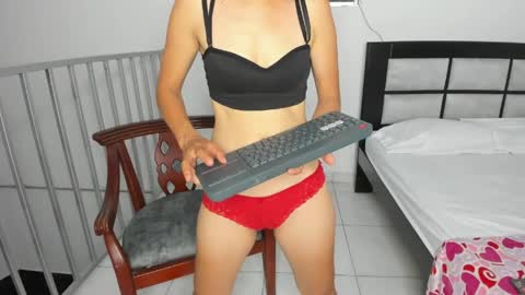 Marce  Online 1pm - 7pm gmt-5 online show from 05-05-26, 01:46