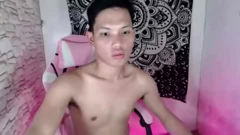 Snapshot of coxckydale chatting on 10-29-25, 04:26 coxckydale online show from 10-29-25, 04:26