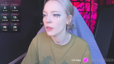 Snapshot of crackling_tati chatting on 01-26-25, 08:34 Tati online show from 01-26-25, 08:34