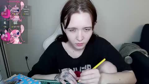 crash_test13 online show from 10-06-25, 11:29