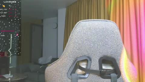 lucy online show from 04-02-26, 03:53