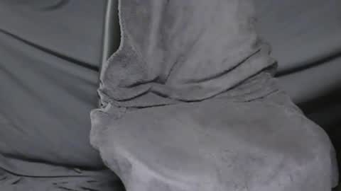 Snapshot of crazy2411 chatting on 10-31-25, 04:57 crazy2411 online show from 10-31-25, 04:57