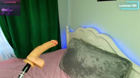 Eva online show from 10-30-25, 07:10