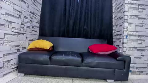 Snapshot of crazy_sex_cult chatting on 01-13-26, 01:05 Crazy Sex Cult- Girl Thayler Age 18- Boy Louis Age 20 online show from 01-13-26, 01:05