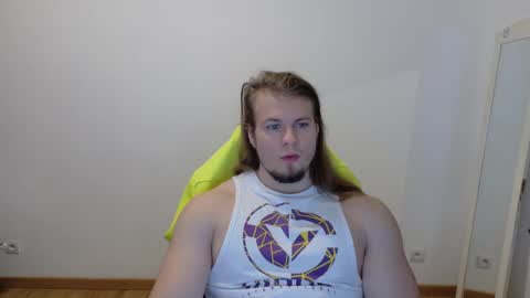 crazyangel8 online show from 01-20-25, 06:10