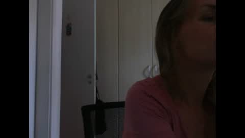 Anny online show from 12-28-24, 02:10