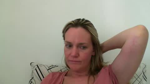Anny online show from 01-02-25, 05:50