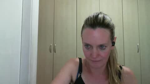 Anny online show from 01-13-25, 12:51