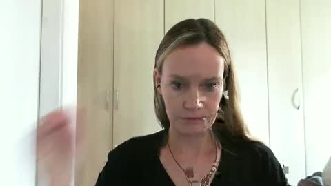 Anny online show from 01-13-25, 10:47