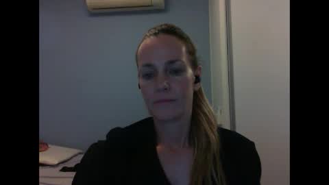 Anny online show from 10-02-25, 10:50