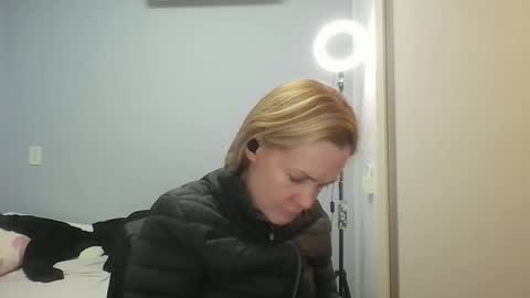 Anny online show from 05-11-26, 12:11
