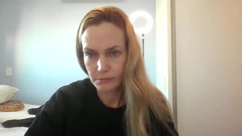 Anny online show from 06-05-26, 10:43