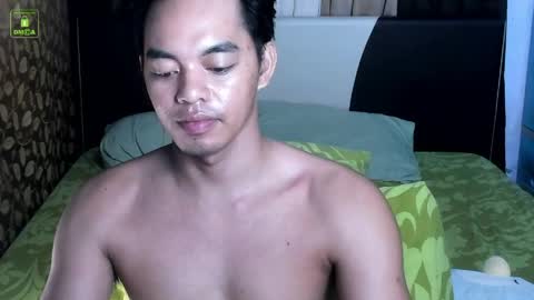 Snapshot of crazyasiancum chatting on 05-18-26, 03:13 Zion online show from 05-18-26, 03:13