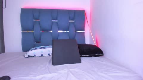 Snapshot of crazybaby_squirt chatting on 05-27-26, 04:20 crazybaby_squirt online show from 05-27-26, 04:20
