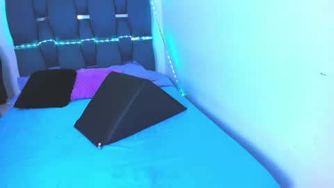 Snapshot of crazybaby_squirt chatting on 06-27-26, 03:11 crazybaby_squirt online show from 06-27-26, 03:11