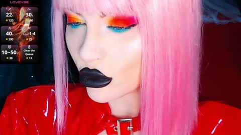 Snapshot of crazypinkyball chatting on 01-25-25, 01:52 Roxy online show from 01-25-25, 01:52