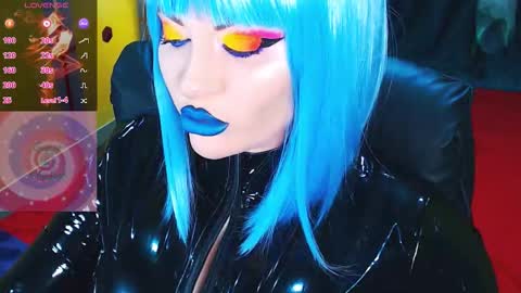 Roxy online show from 10-25-25, 02:02