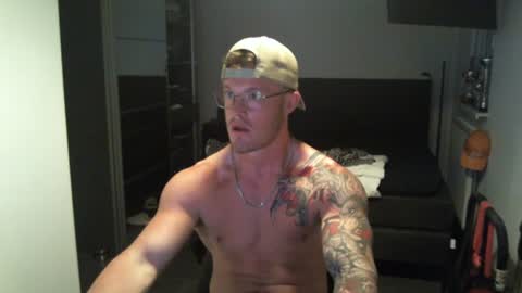 CrazyMaleSlut32 online show from 07-04-26, 09:54