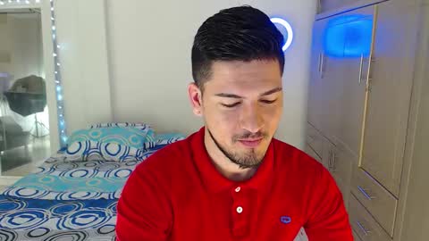 Bull online show from 10-11-25, 04:12