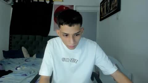 Snapshot of crazzy_master1 chatting on 04-13-26, 02:17 crazzy_master1 online show from 04-13-26, 02:17