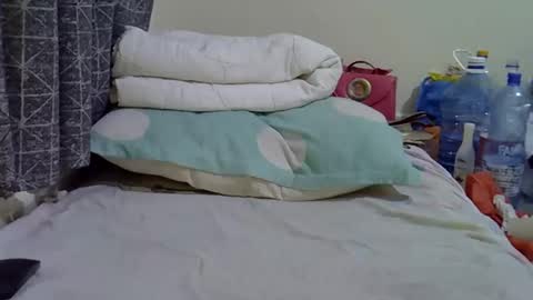 Snapshot of crazzybaby01 chatting on 10-09-25, 07:12 crazzybaby01 online show from 10-09-25, 07:12