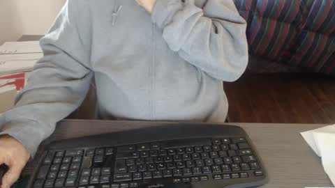 Snapshot of creamormilk chatting on 09-16-25, 02:07 Creamormilk online show from 09-16-25, 02:07