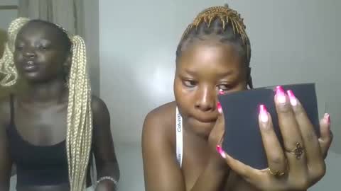 creamy_pie1 online show from 03-01-26, 06:32