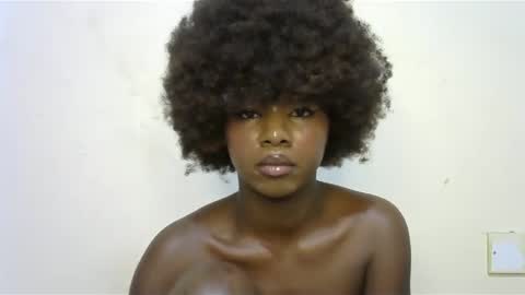 queen online show from 01-19-25, 12:17