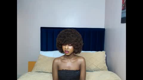 queen online show from 10-05-25, 09:40