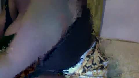 Snapshot of creamycocobabe chatting on 02-02-25, 08:19 CreamyCocoBabe online show from 02-02-25, 08:19