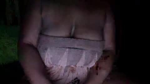 Snapshot of creamycocobabe chatting on 01-11-26, 06:40 CreamyCocoBabe online show from 01-11-26, 06:40