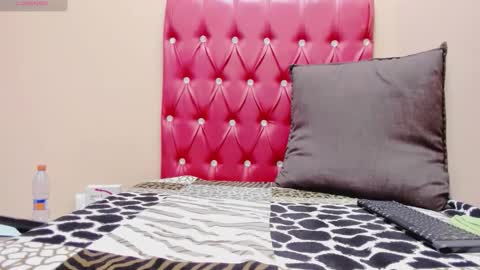 creamyindian4u online show from 06-04-26, 06:08