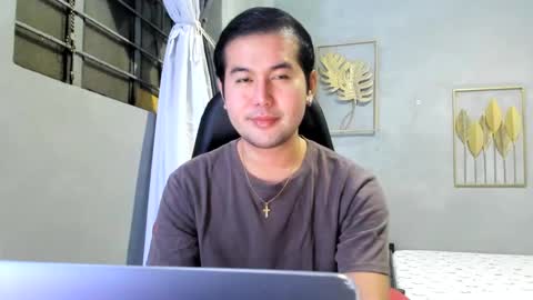 Snapshot of creamynow chatting on 12-31-24, 03:20 BareCreamyCum online show from 12-31-24, 03:20