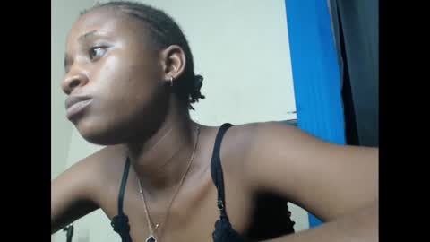 creamyxmuffin online show from 03-02-25, 01:04