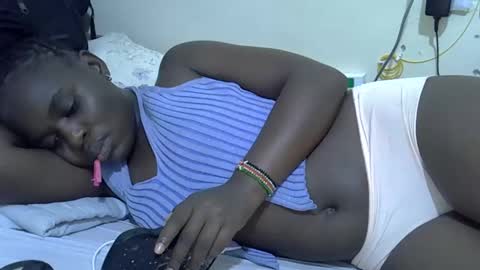 creamyypussyy online show from 02-12-26, 11:33