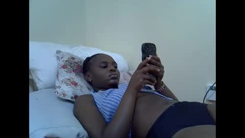 creamyypussyy online show from 03-11-26, 05:02