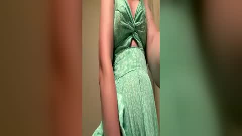 Breed me daddy  online show from 06-14-26, 01:46